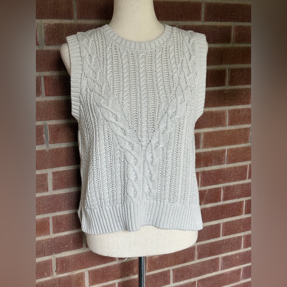 Rachel Zoe kitted sweater vest size Large